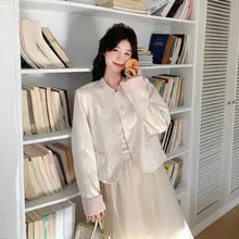 エレガントな雰囲気の春用短丈ジャケット【中式デザイン・花柄・女性用】