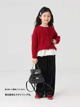 女の子用 新年の赤いセーターとベロアパンツ【秋冬用・クリスマス衣装】（セットアップ対応）