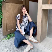 ストライプシャツとワイドパンツのコンビネーション【夏用・高級感・個性的デザイン・おしゃれコーデ】（セットアップ対応）