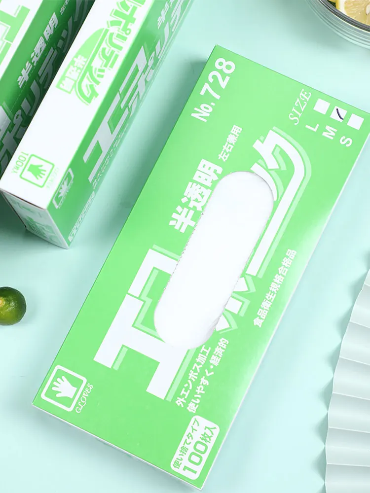 使い捨てプラスチック手袋【食品用・厚手・キッチン・美容用】の便利グッズとしての実用性と価格帯を解説