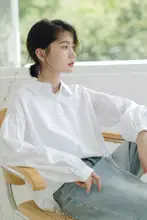 白色のバルーンスリーブシャツ【シンプル・ゆったり・春用】