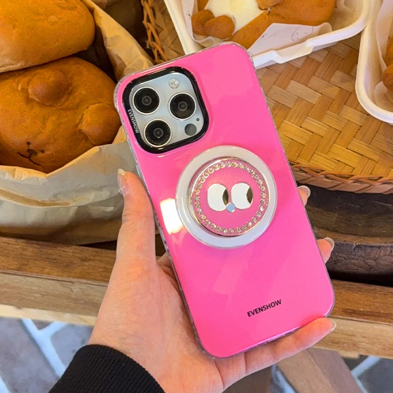 マグネット式スマホケーススタンド機能付きiPhone対応の実用性とは