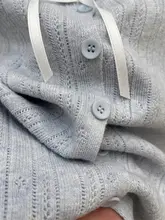 短丈ニットトップス【レース付き・デザイン性あり・夏用・女性用・ボタン付き】