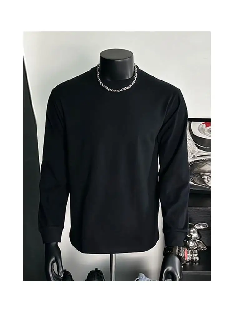 柄シャツコーデ レディース：アメリカンスタイルの長袖Tシャツで春秋の着こなしを実現