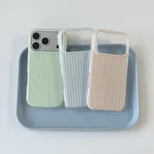 夏にぴったりの爽やかなストライプデザイン！iPhone用保護ケース【可愛いカラーバリエーション・17pro/iPhone16pro max対応】