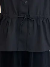 エレガントなデザインのラウンドネックノースリーブトップス【ウエスト絞り・大きいサイズ・秋用】（セットアップ対応）