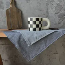 浅灰色のコットンリネン製 シンプルなテーブルマット【茶卓用・家庭用】