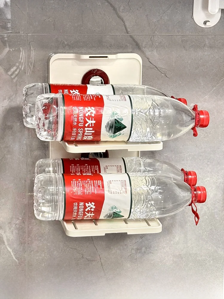 折りたたみ式調理用トレイ：壁掛けで簡単収納、吸盤付きの実用性とスペース節約