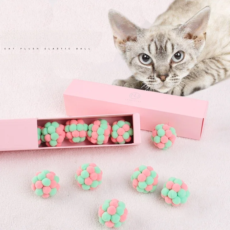 一人暮 らしの猫にぴったりな遊び道具は、手作りよりも既製品の「音」が勝る？