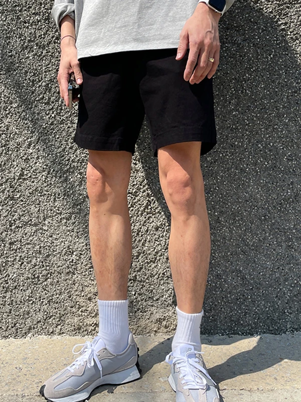 ショートカジュアルに迷うなら、今こそ選ぶべき「夏の直筒ショートパンツ」は？