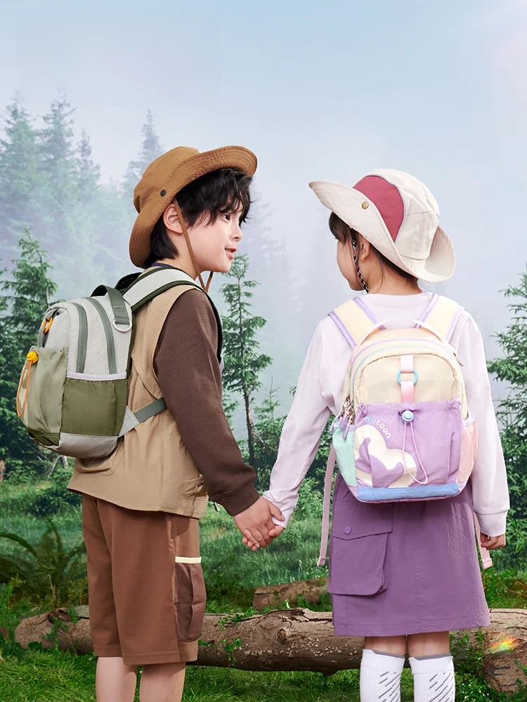 子供用アウトドアバックパック EJX2661188：軽量大容量でハイキングとカジュアルシーンに最適