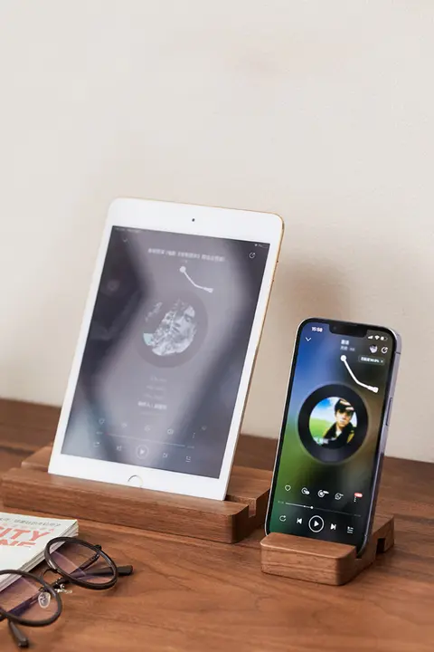 スマホ タブレットスタンド ライブ配信用 支え台 クルミ材 無垢材 安定器