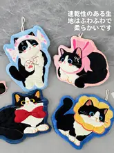 かわいい黒猫の珊瑚フリースハンドタオル【大判・超吸水・掛けられるタイプ】