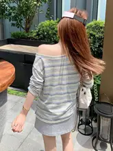 肩がずれたデザインのストライプ長袖Tシャツ【レディース・ウエストシェイプ・春向け】