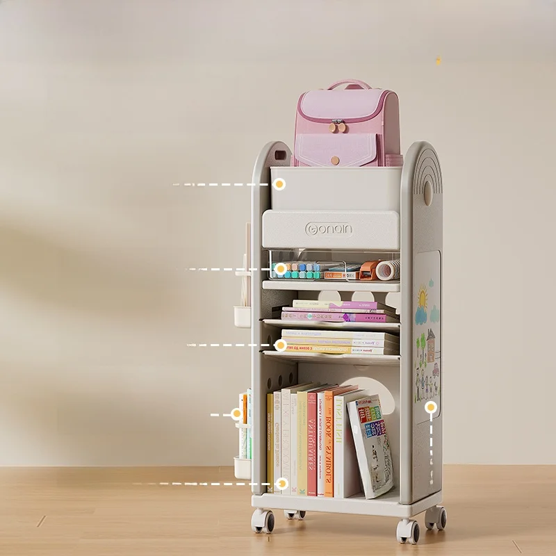 子供の本を迷子にしない収納は、デスク下のリュックラックが救う？