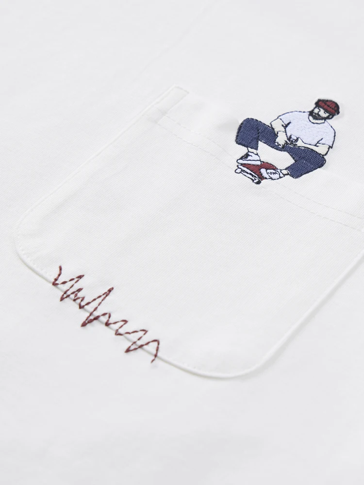 ワンポイント刺繍 tシャツ：人物デザインのメンズ夏用フィット短袖Tシャツ