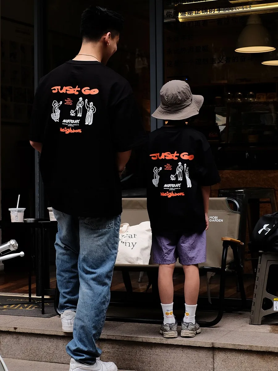 tシャツ お揃い で家族の日常を彩るには？親子で着るユニセックスTシャツの選び方