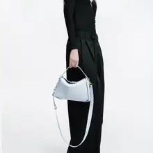 デザイン性の高いショルダーバッグ【お弁当バッグ・小型・女性用】