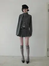 グレーのプリーツデザイン ミニスカートパンツ【秋用・レトロ・コーディネートしやすい】