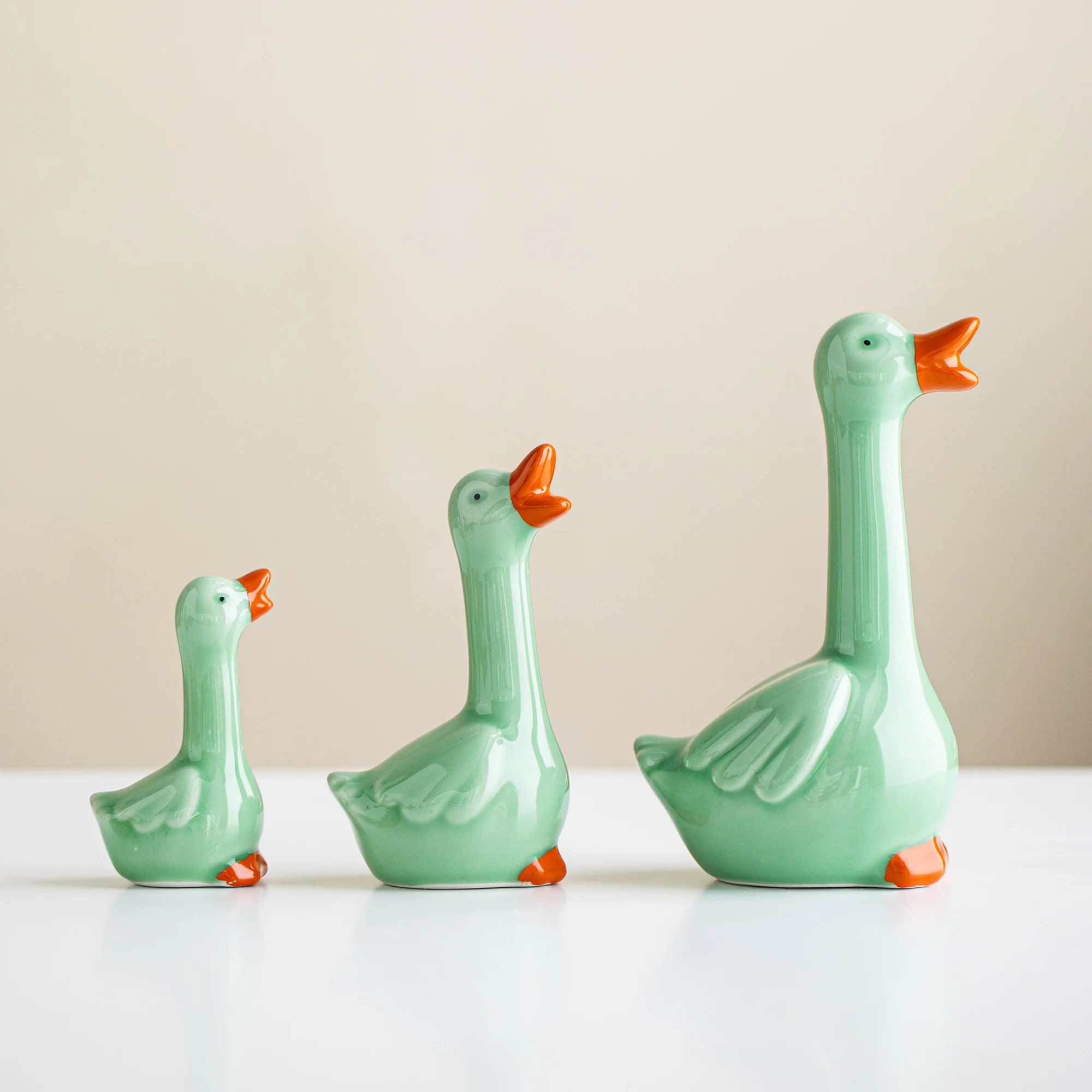 雛人形 陶器 かわいい の選び方とおすすめ3選：暮らしに溶け込む、心を癒す小さな美しさ