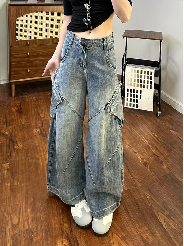 ヴィンテージ風デニムパンツ：直筒レトロブルーの夏用着こなしと実用性