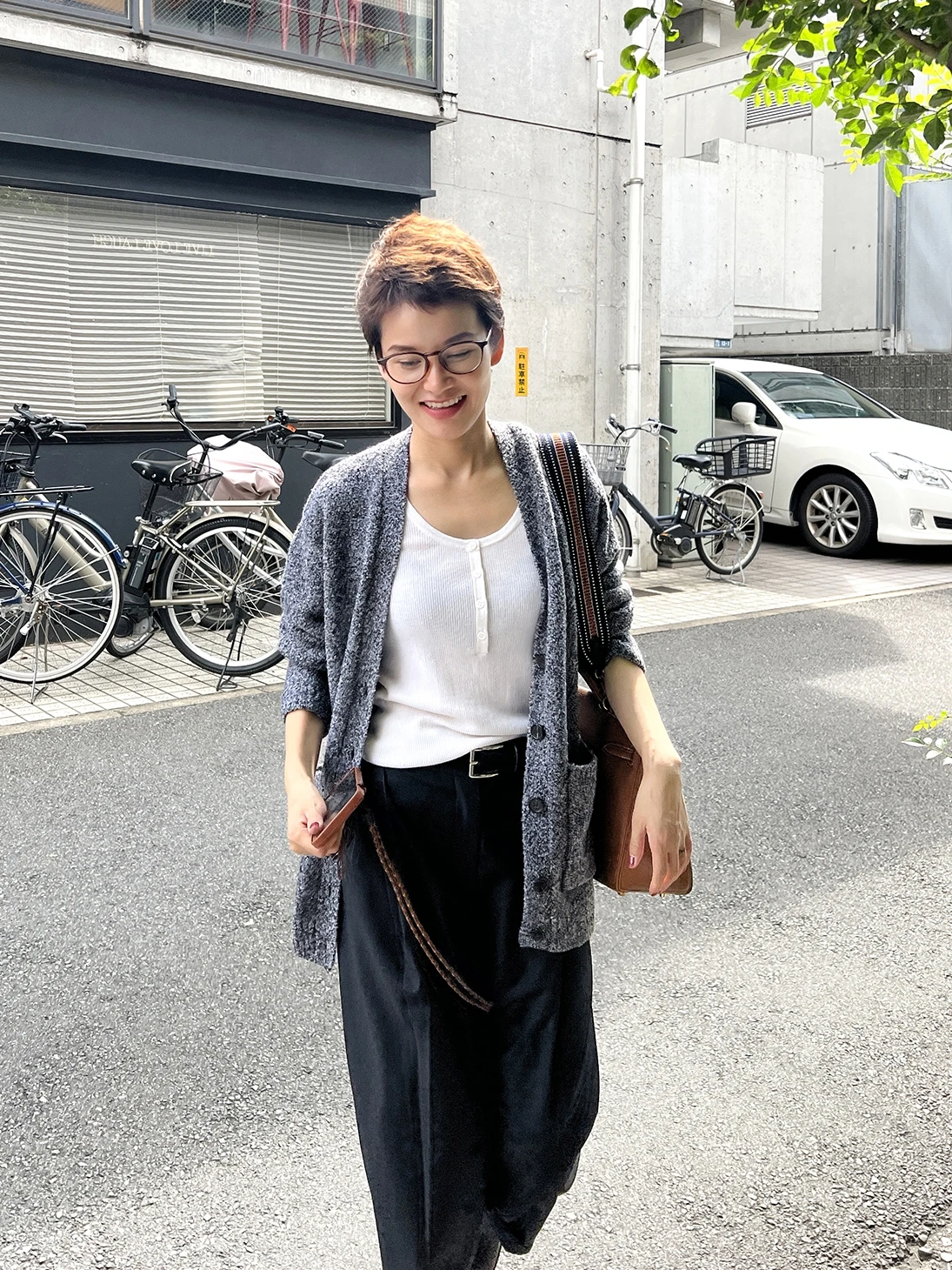 MsDidion ラムウール・ヤクウール混合カーディガン：秋冬重ね着のルーズフィットスタイルを実現
