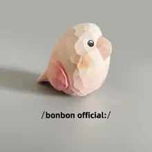 手作り彫刻の木製小鳥オウム置物【デスク・車用・かわいいインテリア】