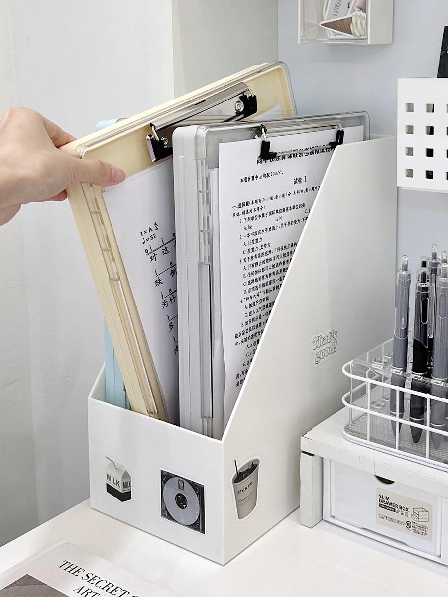 A4サイズファイルで整理を徹底するには？透明で見える2層収納が学生・通勤シーンに最適な理由