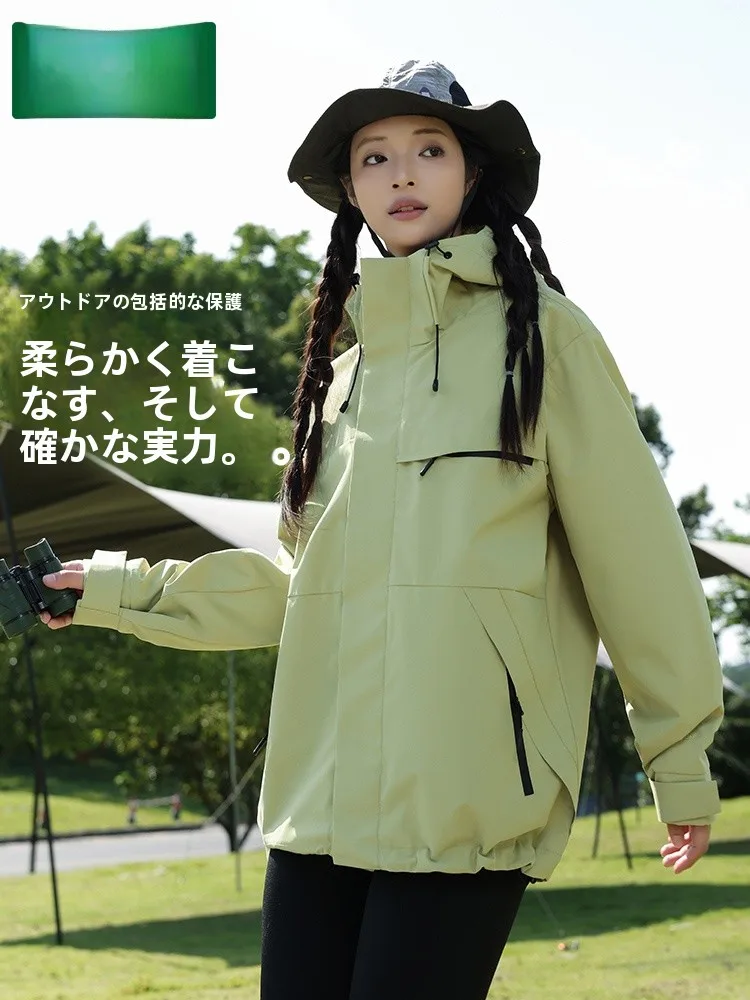アウトドアジャケットを選ぶときに迷うのは、本当に風に負けないか？