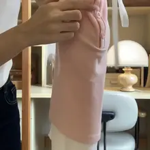 ピンクのフェイクツーインワン 肩出し短袖Tシャツ【ブラパッド付き・夏用・リボンデザイン】（セットアップ対応）