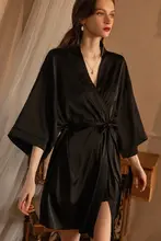 夏用 セクシーアイスシルク薄手半袖ルームガウン【春秋用・ゆったりデザイン】