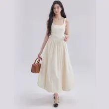 カラー切り替えフラワーデザインのカジュアルワンピース【ニット・織り生地・フレンチスタイル】