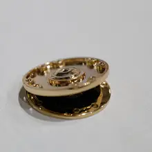 浅金色金属ボタン【黒い内圈・穴あけ不要】