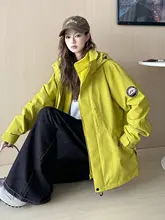 蛍光グリーンの防水マウンテンパーカー【フード付き・ウォーキング・男女兼用・冬用】（セットアップ対応）