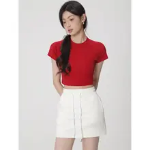 夏用シンプルな白色Tシャツ【短袖・スリムフィット・女性用】
