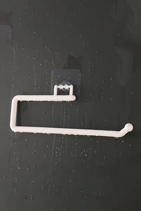 穴あけ不要 キッチン用ペーパータオルハンガー【ロールペーパー収納・ラップ収納・トイレットペーパー用フック付き】