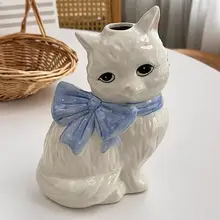 可愛い猫のデザインの陶器花瓶【リボン付き・手描き風】【インテリア装飾用】