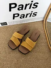 フレンチスタイルの厚底ウエッジサンダル【オープントゥ・夏用・スカートとの組み合わせに最適】