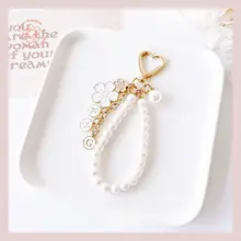 桜の花モチーフのキーホルダー【桃の花・パールチャーム・バッグ用】
