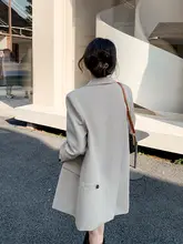 したフィット感の女性用ジャケット【秋冬用・高級感あり・カジュアルスタイル】