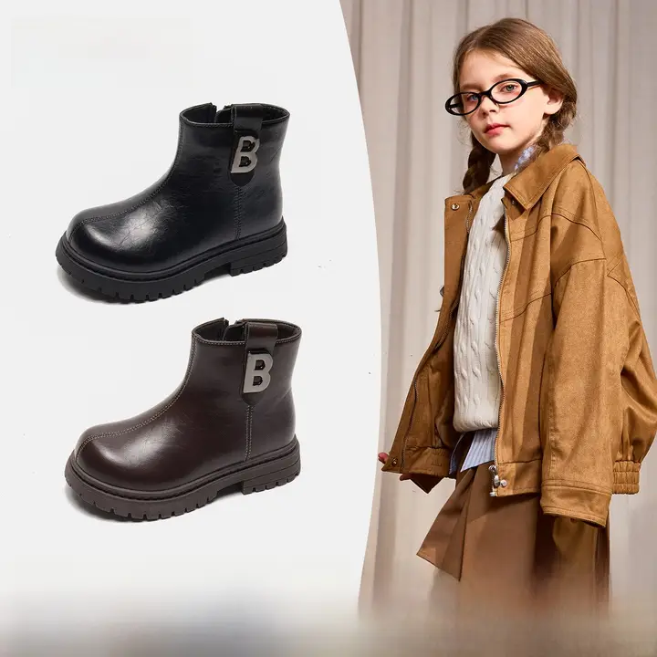 子供用 ブラック マーチンブーツ【イギリス風・ショートブーツ・男女兼用】（セットアップ対応）