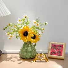 陶器製の花瓶【イミテーションのひまわり・インテリアデコレーション・リビング用・デスクトップ装飾】