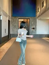 浅色デニム微フレア毛羽立ちストレッチパンツ【レディース】