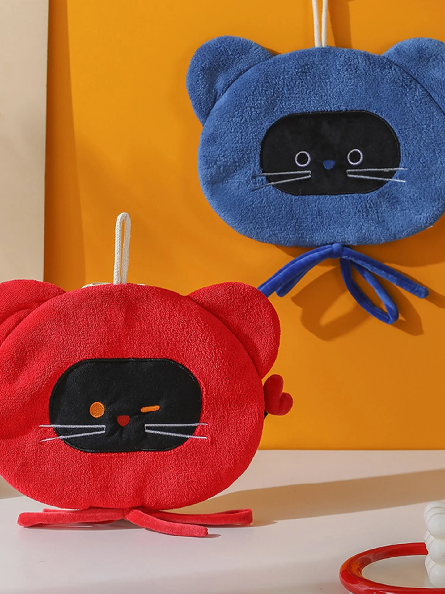 かわいい猫デザインのマルチタオル：キッチンとバスルームでの実用性とデザインのバランス