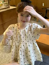半袖シャツ ラウンドネック リボン付き プリント【夏用・ゆったり・デザイン性・痩せ見え】