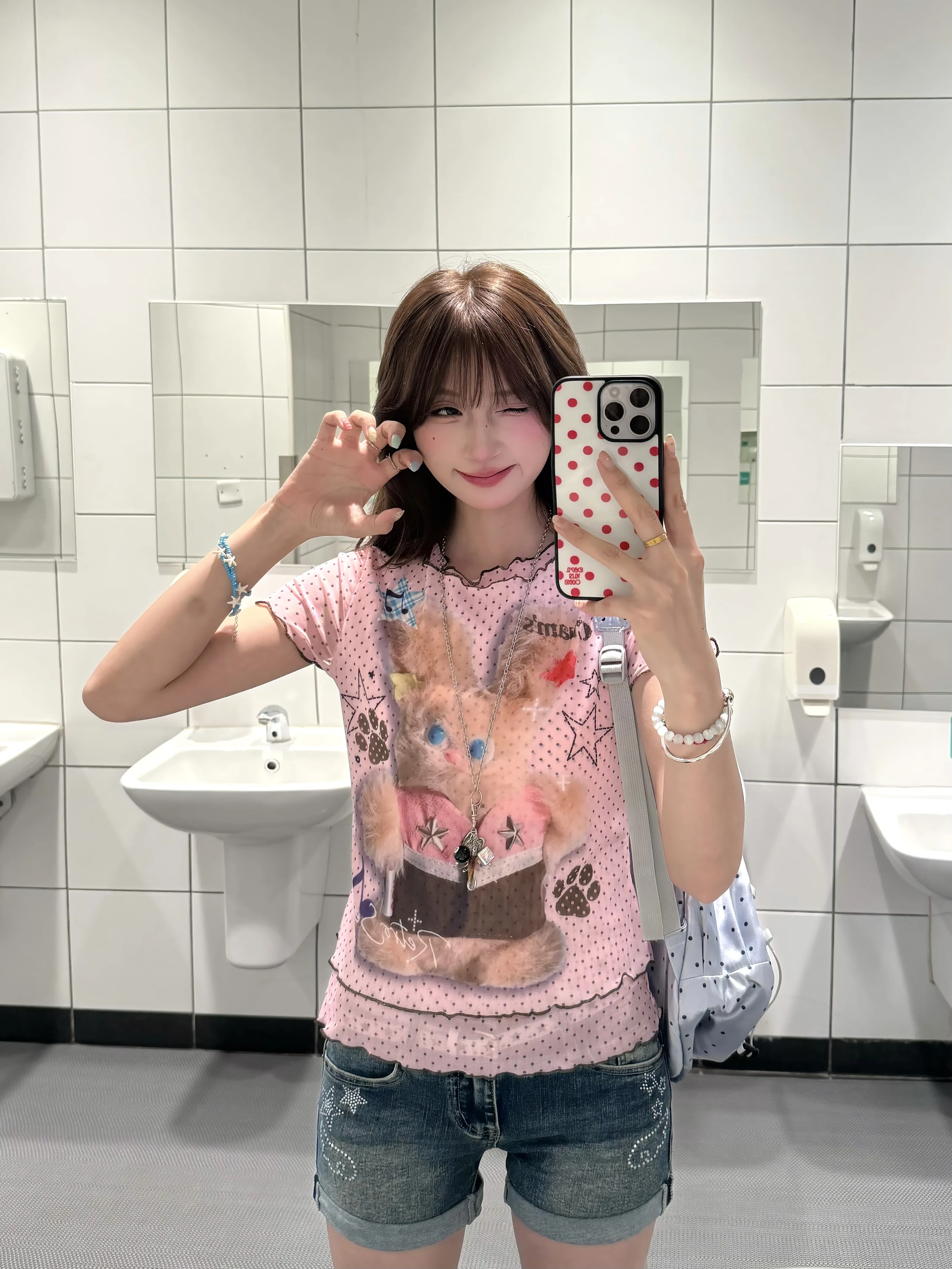 レトロかわいいTシャツを選ぶときに迷うなら、この1点が鍵になる！
