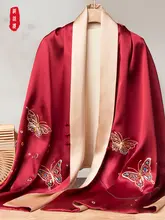 華やかな金糸付き刺繍シルク大判ショール【赤色・女性用・贈り物に最適】