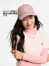 スポーツ用黒色キャップ【ユニセックス・ランニング対応・つば広デザイン】