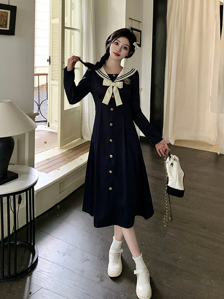 入学式の黒ワンピースはどう選ぶ？大人の気質を演出する1つの答え