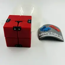 無限立体パズルキューブ【知育・指先で解消・ポケットサイズ・おもちゃ】